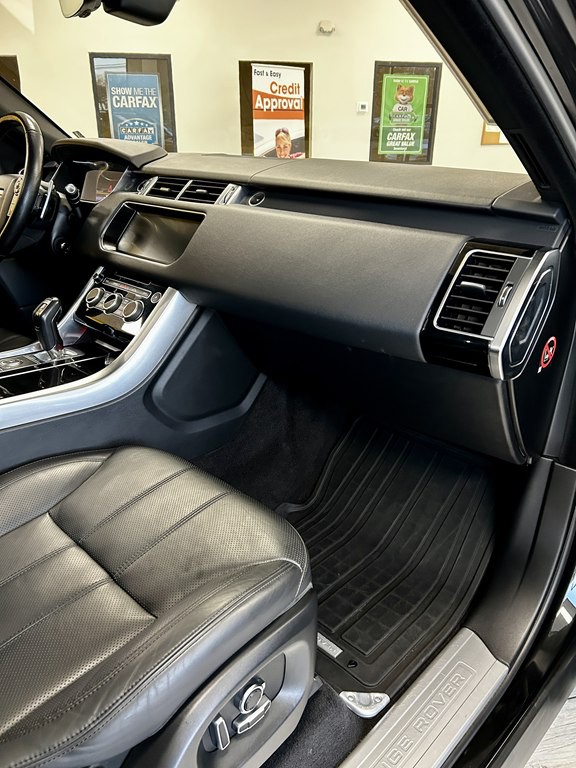 2017 Land Rover Range Rover Sport Image 11