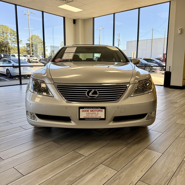 2007 Lexus LS Image 2