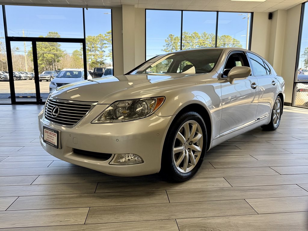 2007 Lexus LS Image 3
