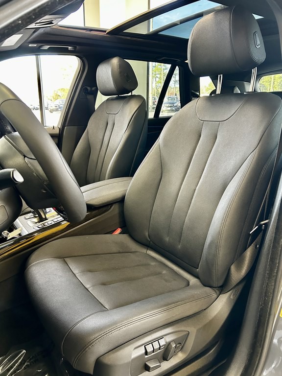2017 BMW X5 Image 14