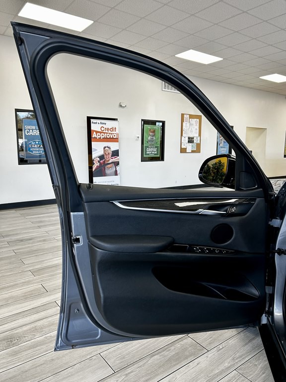 2017 BMW X5 Image 15