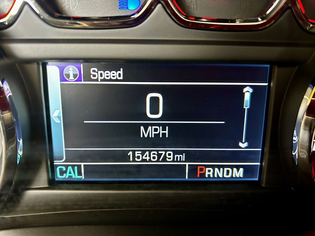 2015 Chevrolet Suburban Image 21