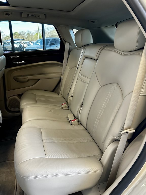 2011 Cadillac SRX Image 17