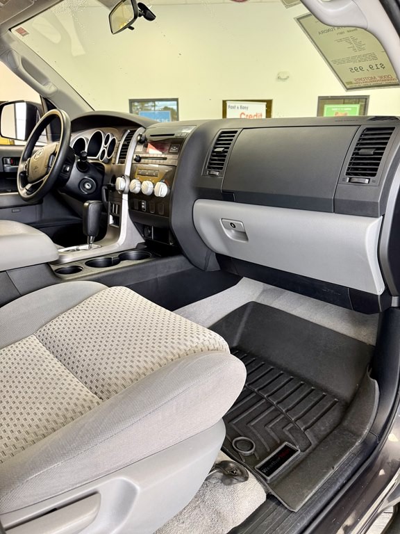 2011 Toyota Tundra Image 11