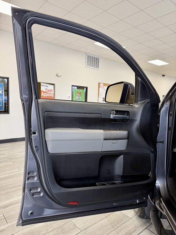 2011 Toyota Tundra Image 14