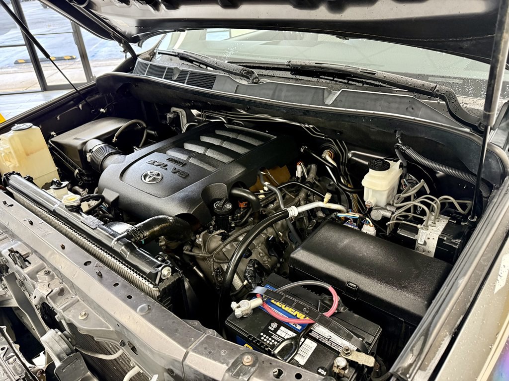 2011 Toyota Tundra Image 17