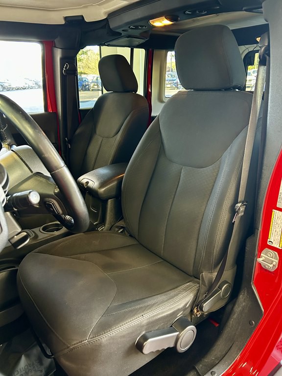 2017 Jeep Wrangler Unlimited Image 13