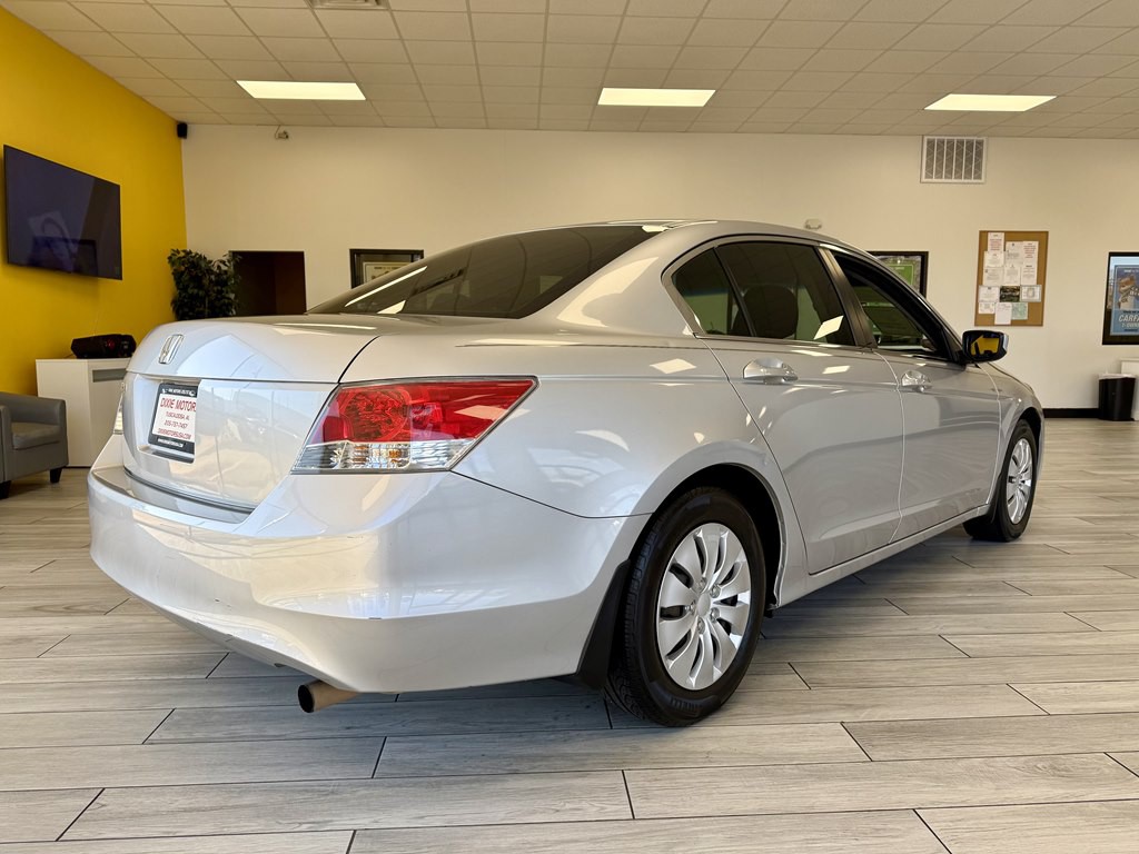 2010 Honda Accord Image 6