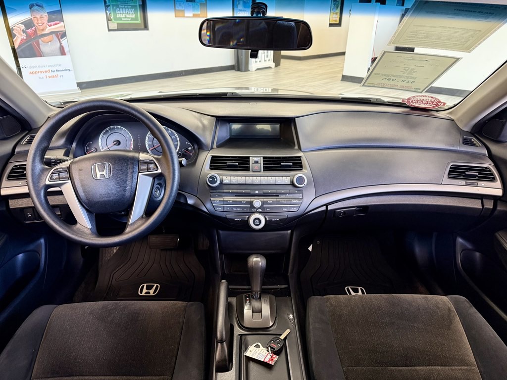 2010 Honda Accord Image 10