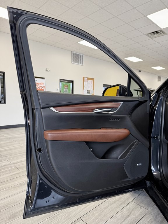 2019 Cadillac XT5 Image 15