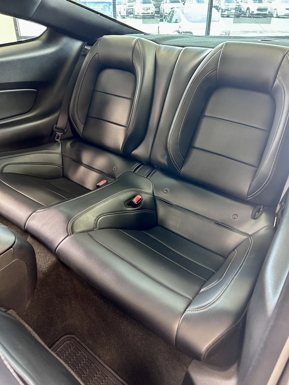 2016 Ford Mustang Image 17