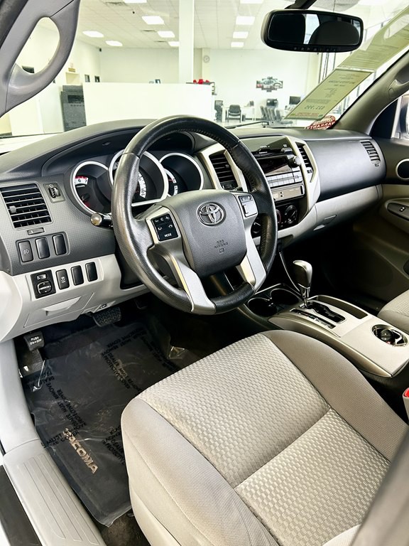 2012 Toyota Tacoma Image 12