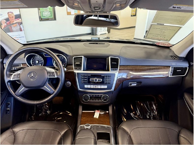 2013 Mercedes-Benz GL-Class Image 10