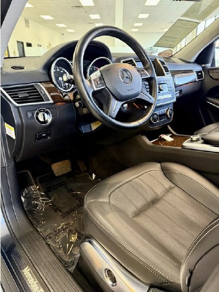 2013 Mercedes-Benz GL-Class Image 13