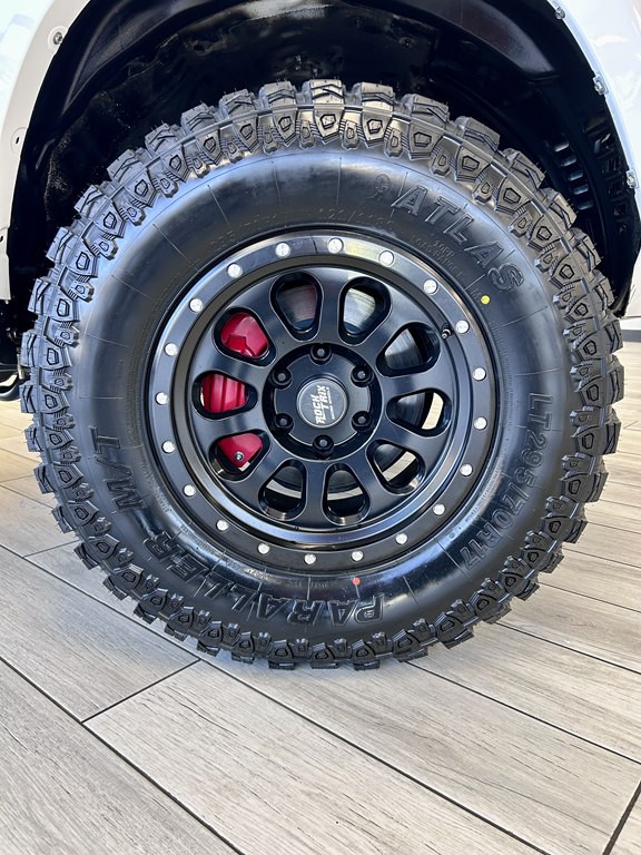 2018 Toyota 4Runner Image 18