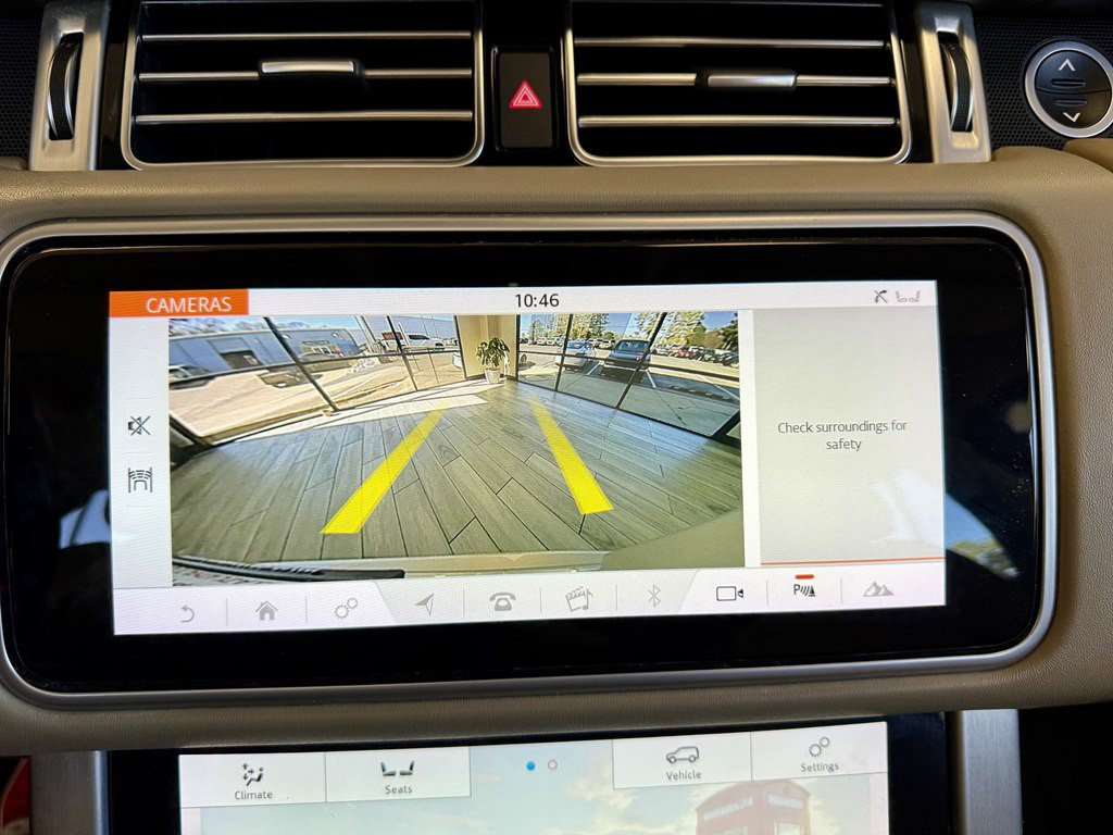 2018 Land Rover Range Rover Image 11