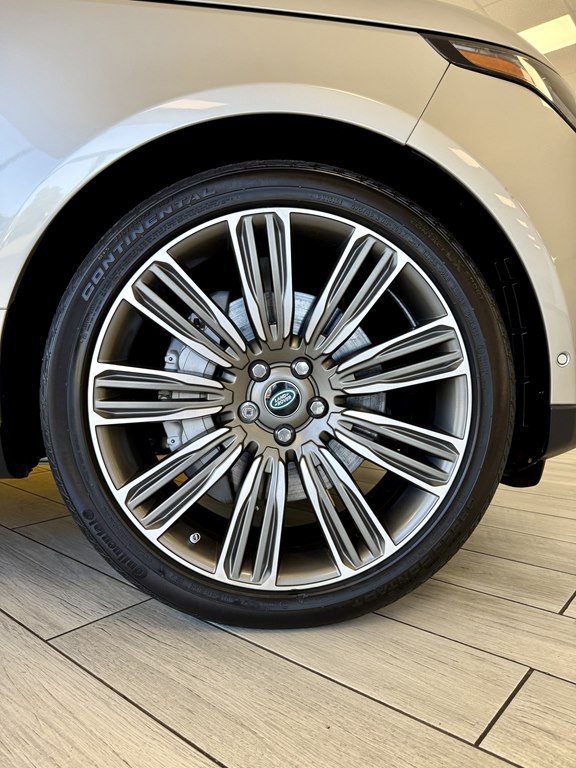 2018 Land Rover Range Rover Image 19