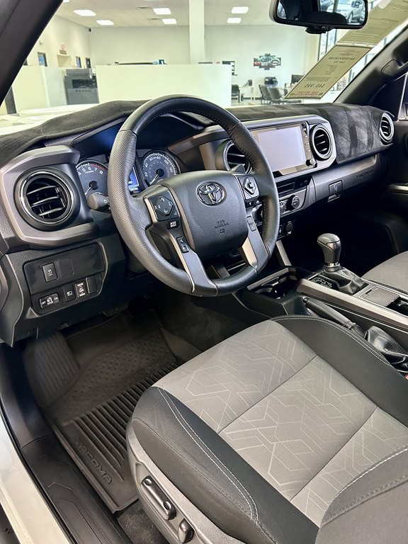 2022 Toyota Tacoma Image 13