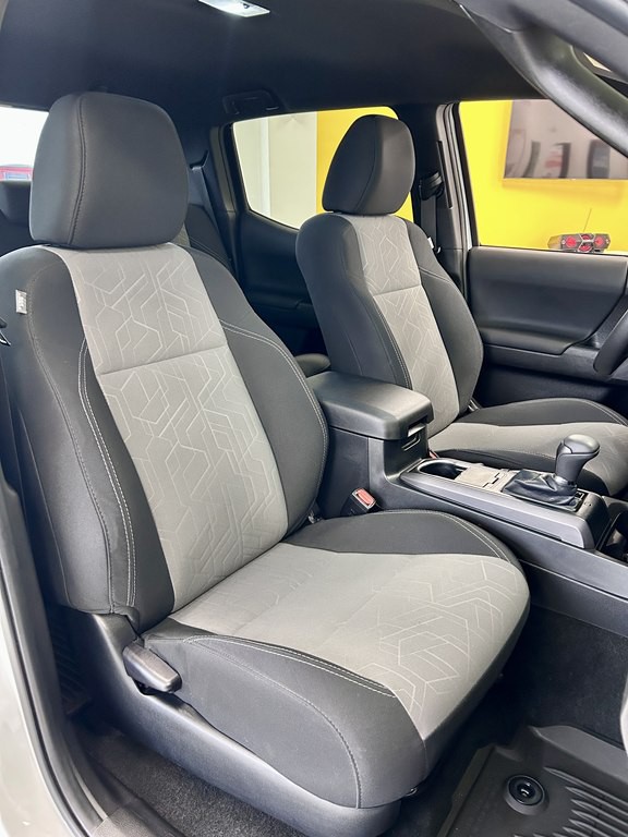 2022 Toyota Tacoma Image 16