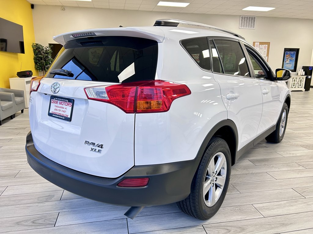 2015 Toyota Rav4 Image 7