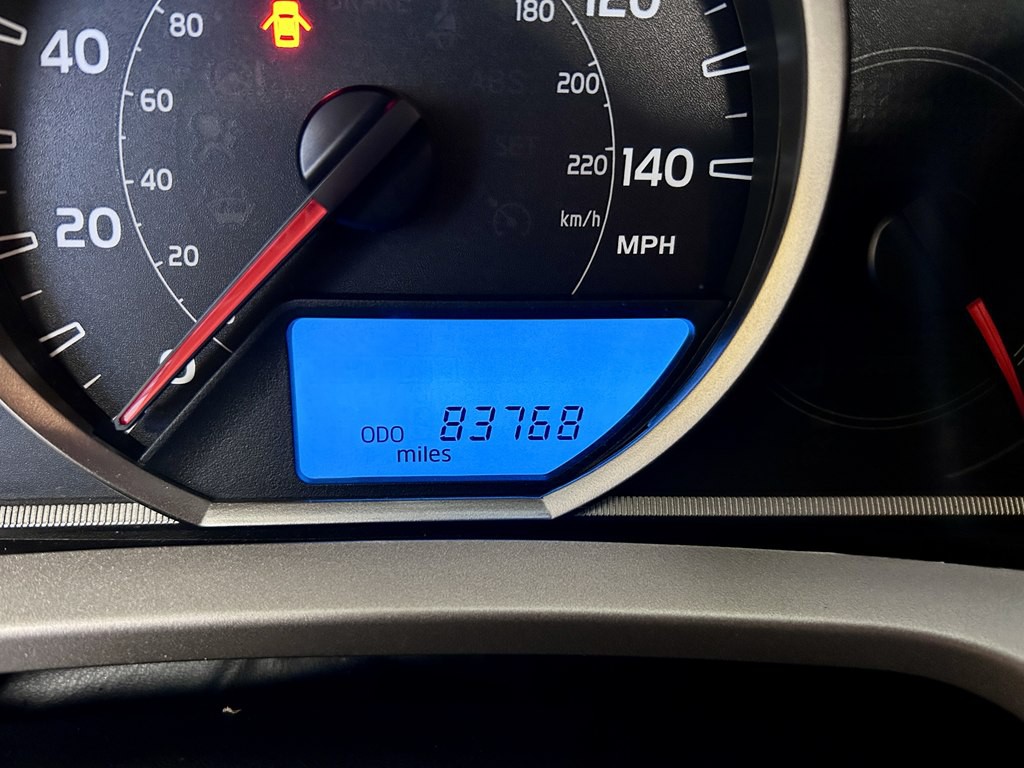 2015 Toyota Rav4 Image 18