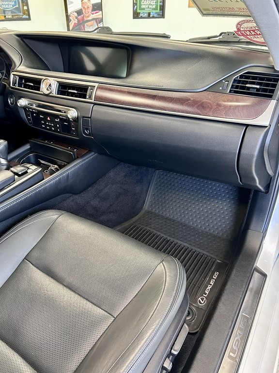 2013 Lexus GS Image 11