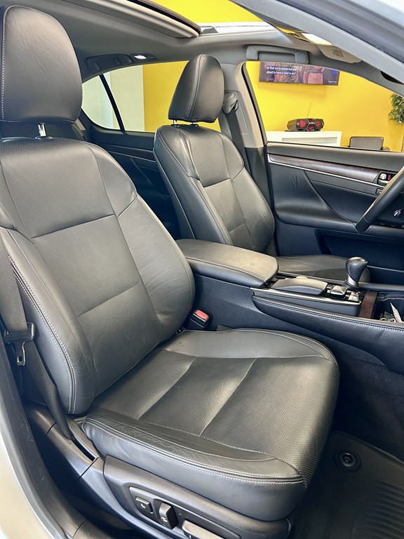 2013 Lexus GS Image 15