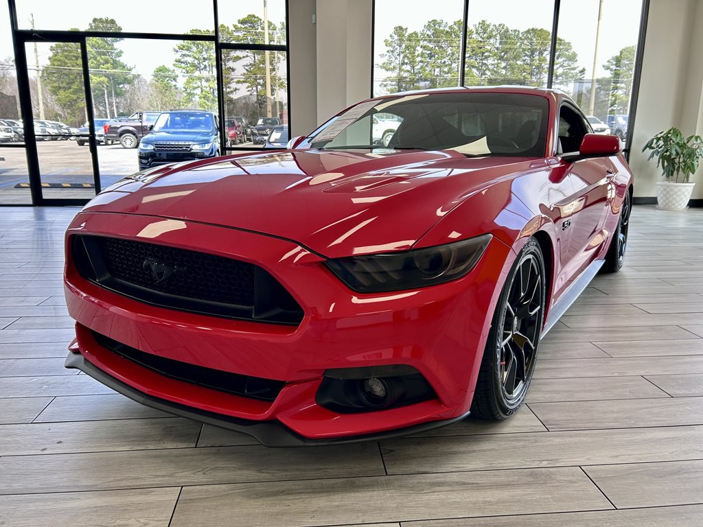 2017 Ford Mustang Image 3