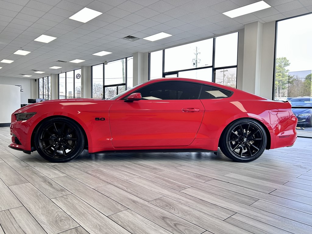 2017 Ford Mustang Image 4