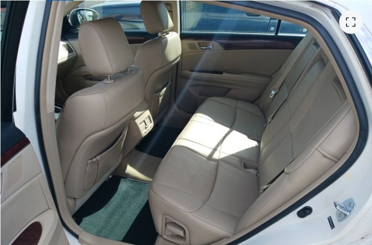 2011 Toyota Avalon Image 7