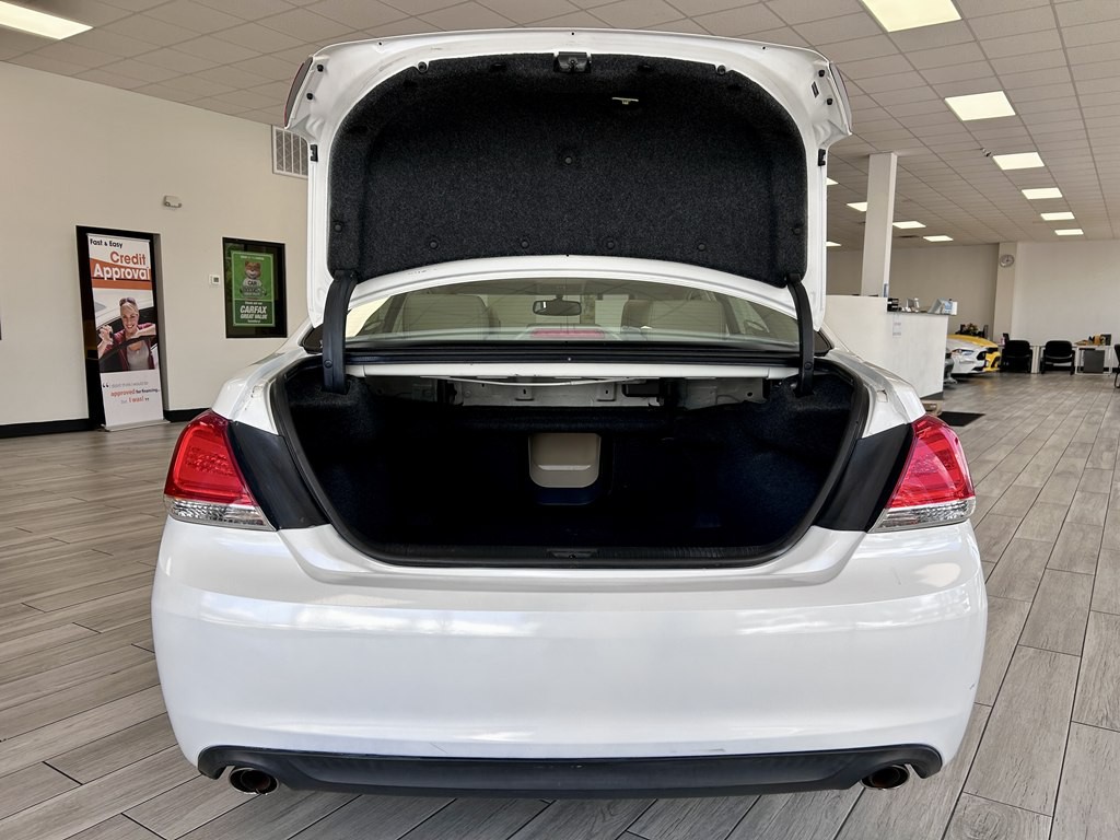 2011 Toyota Avalon Image 9