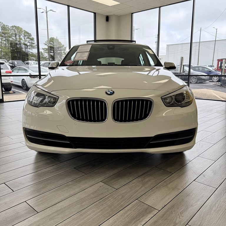 2014 BMW 5 Series Image 2