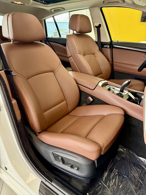 2014 BMW 5 Series Image 16