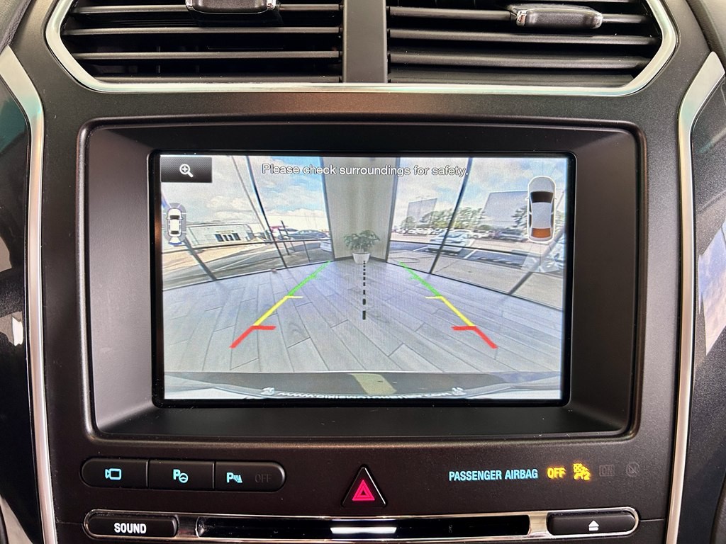 2016 Ford Explorer Image 11