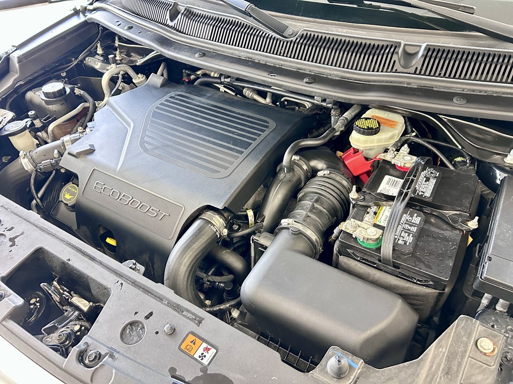 2016 Ford Explorer Image 19