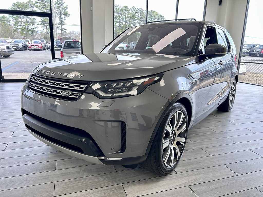 2018 Land Rover Discovery Image 3