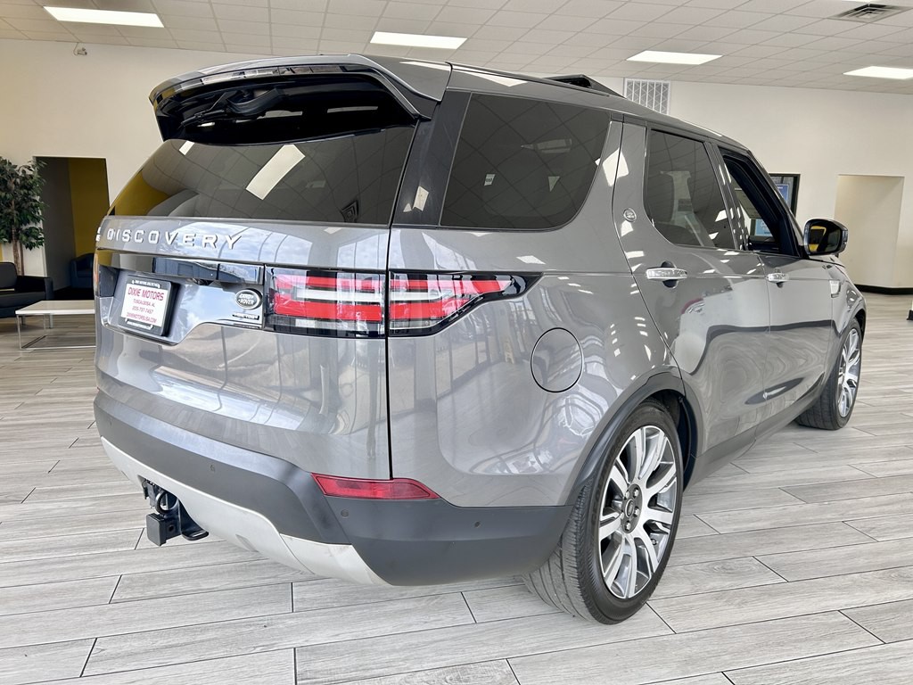 2018 Land Rover Discovery Image 6
