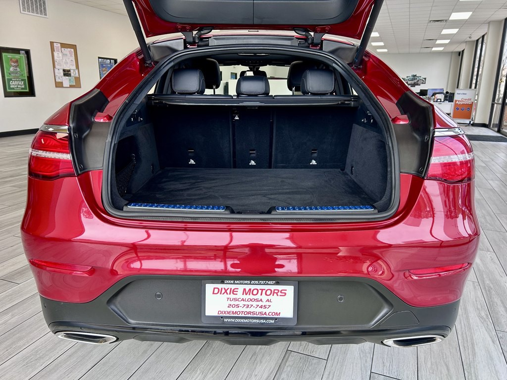 2019 Mercedes-Benz GLC-Class Image 8