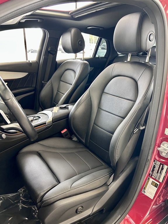 2019 Mercedes-Benz GLC-Class Image 13