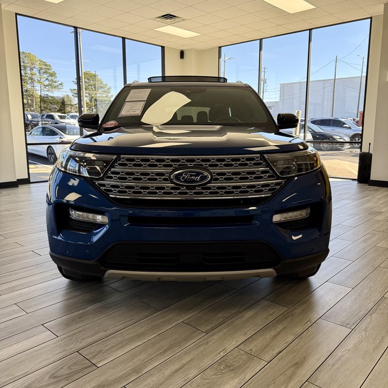 2020 Ford Explorer Image 2