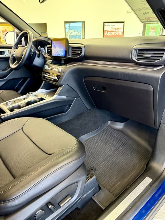 2020 Ford Explorer Image 12