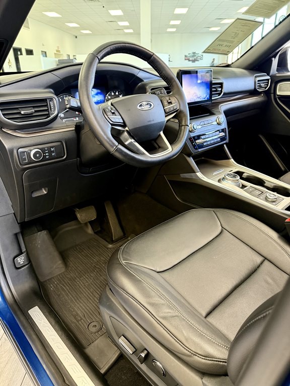 2020 Ford Explorer Image 13