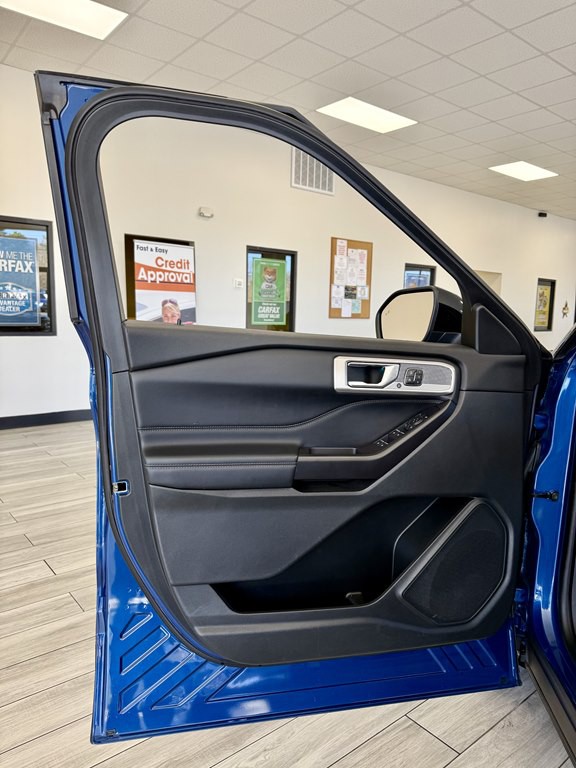 2020 Ford Explorer Image 15