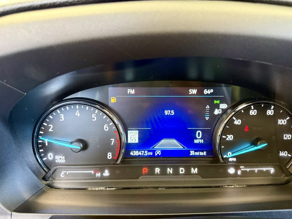 2020 Ford Explorer Image 21