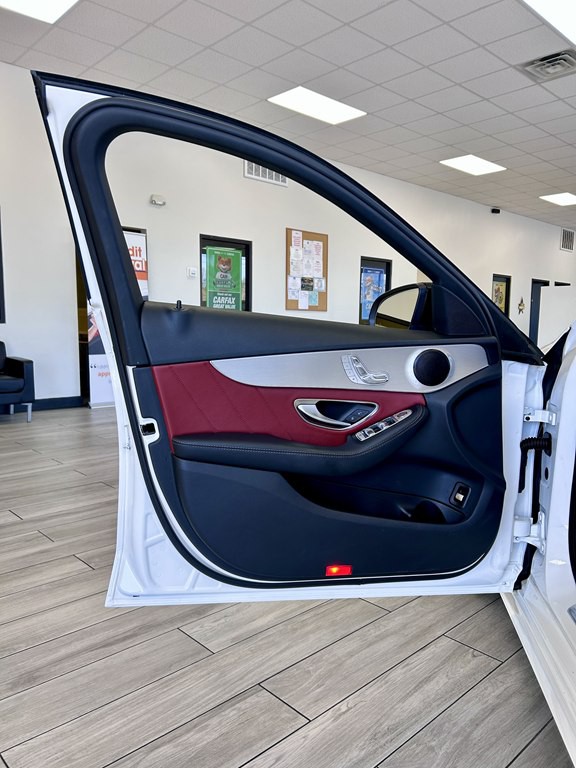 2019 Mercedes-Benz C-Class Image 15