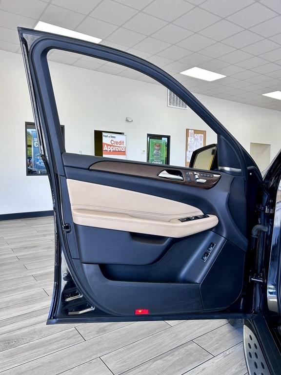 2019 Mercedes-Benz GLS-Class Image 15