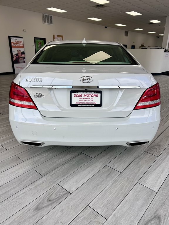 2014 Hyundai Equus Image 8