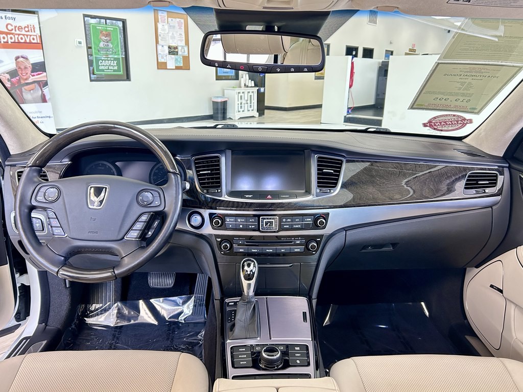 2014 Hyundai Equus Image 10