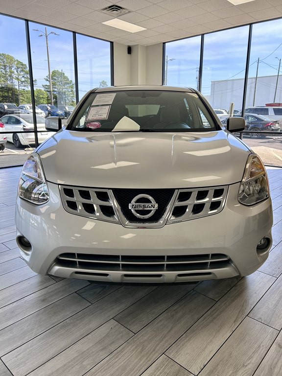 2013 Nissan Rogue Image 2