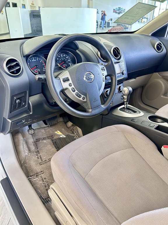 2013 Nissan Rogue Image 10